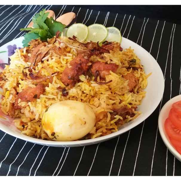 Boneless chicken and goat biryani – Indian catering in San Diego